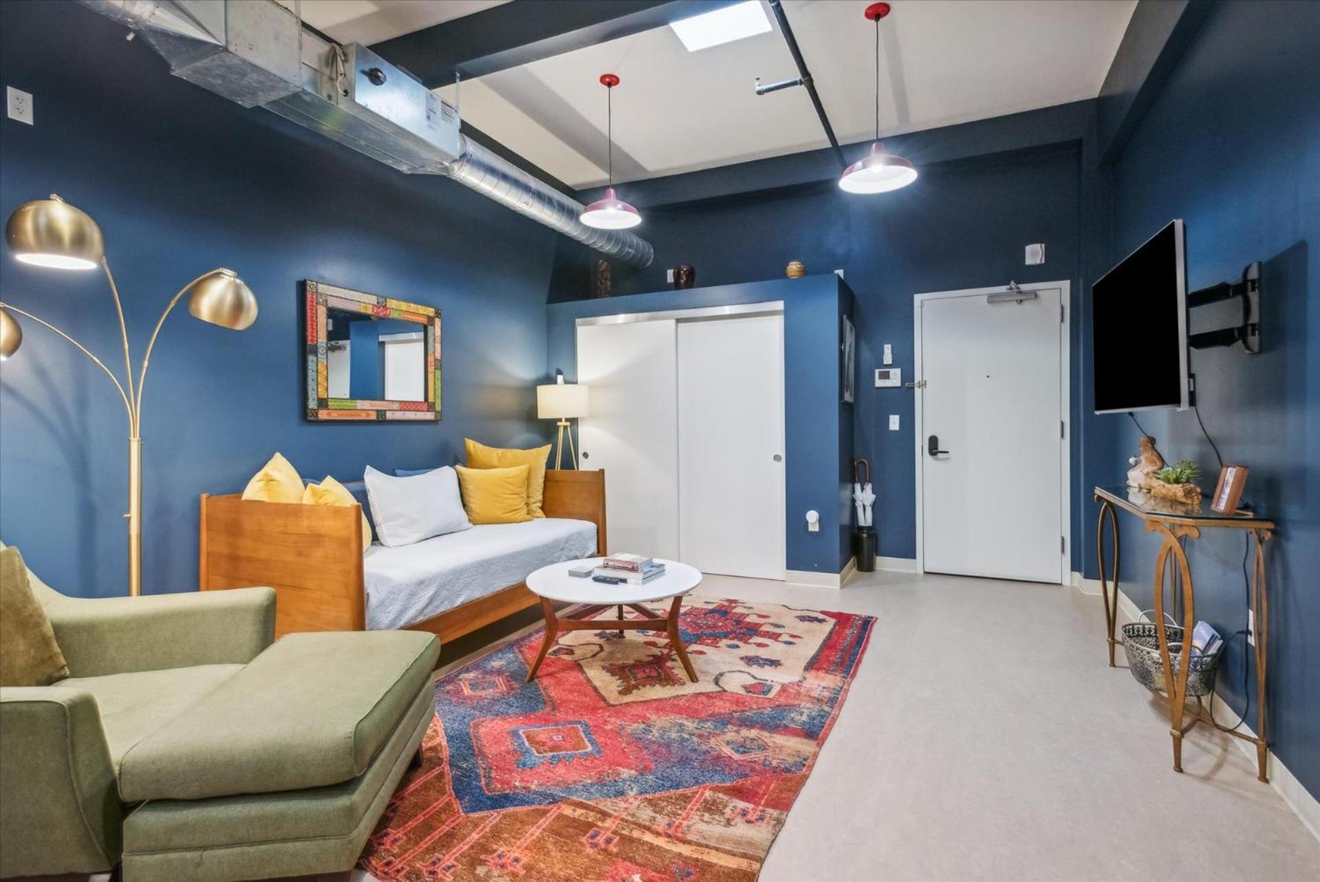 Violetsuitespdx Boutique Hotel Portland