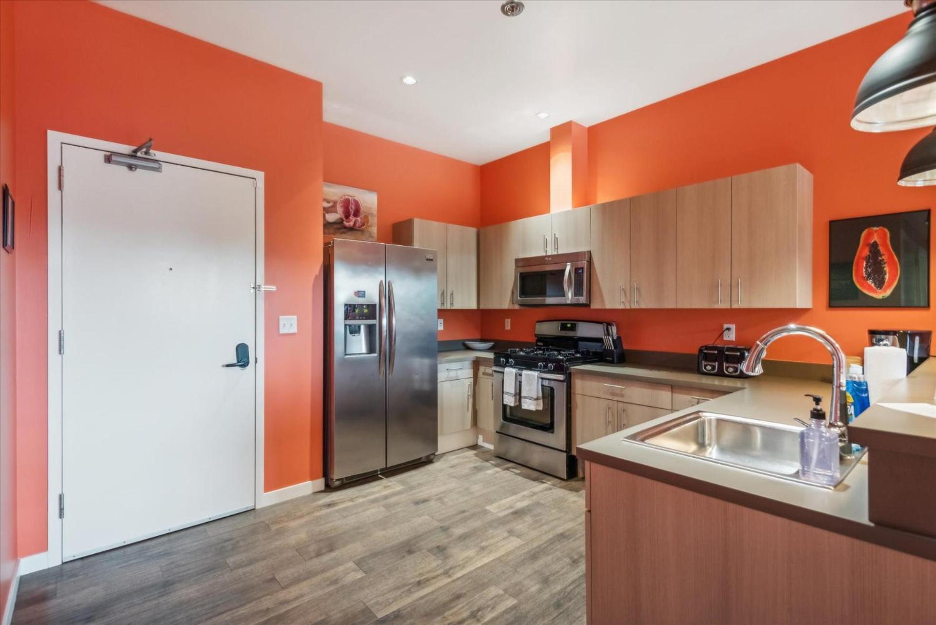 Violetsuitespdx Boutique Hotel Portland