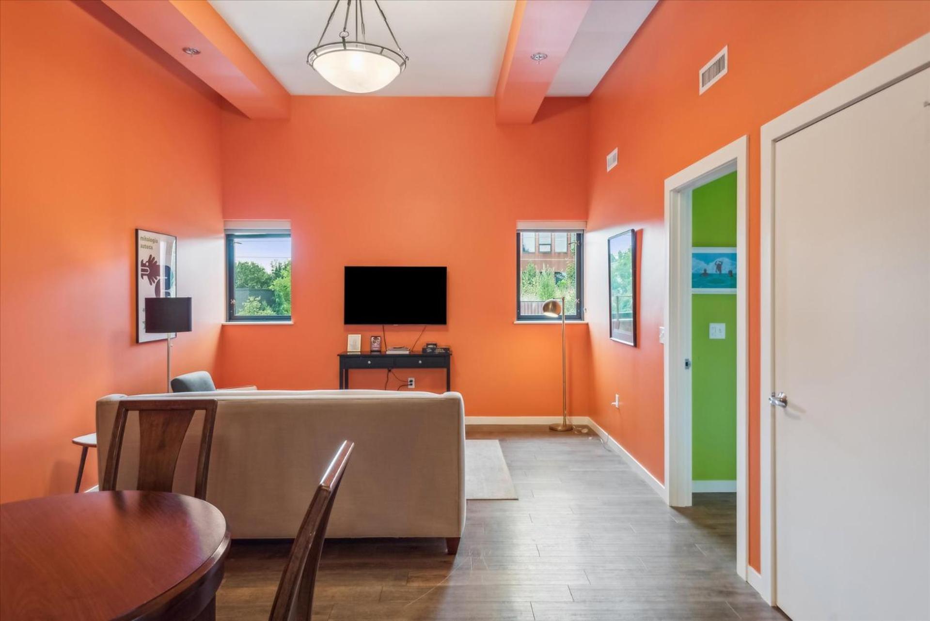 Violetsuitespdx Boutique Hotel Portland